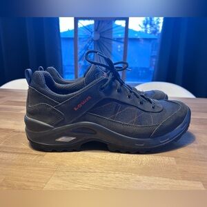 LOWA Taurus II GTX Lo Shoes Waterproof Gore-Tex Size 10.5 / 44 Hiking